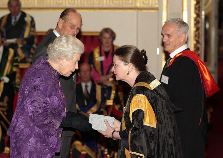 <strong>Breakwell receiving a Royal Anniversary Prize for Higher and Further Education from the Queen and Prince Phillip at Buckingham Palace </strong>