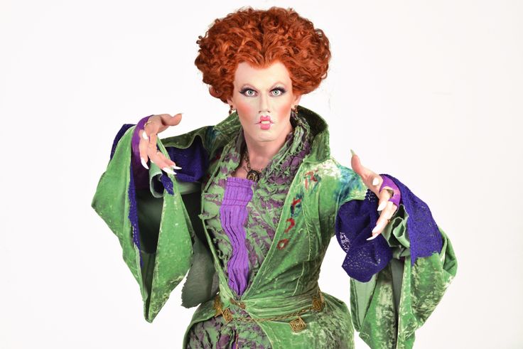 Johnson performed his Oct. 30 concert dressed as Winnifred Sanderson from "Hocus Pocus." 