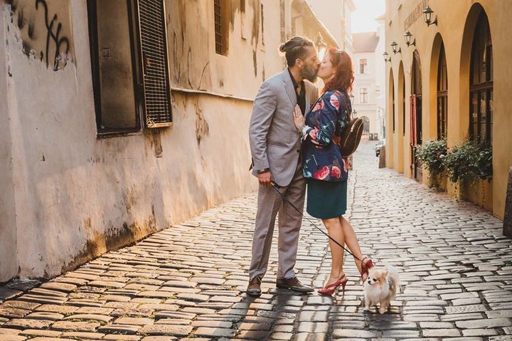Sonja Lishchynki, Stefan Dumas and their pup Montecristo travel the world together.