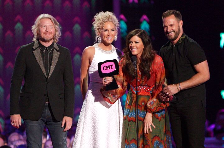 <strong>Little Big Town, whose song we're actually talking about</strong>