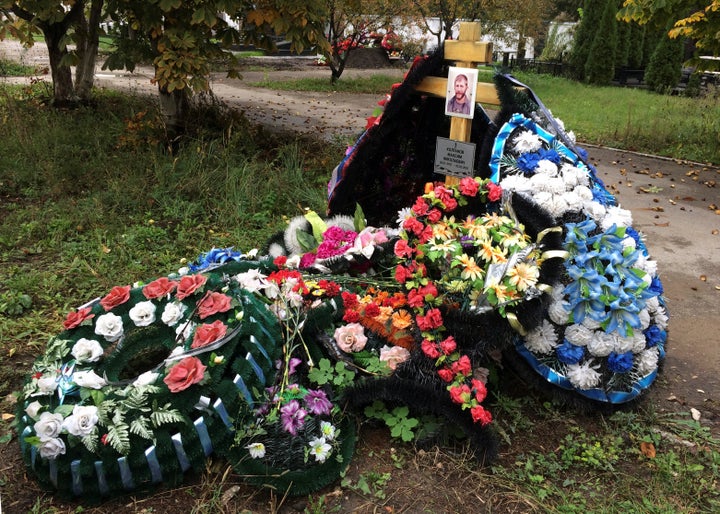 A grave of Russian contractor Maxim Kolganov, who was killed in combat in Syria, is pictured in his hometown of Togliatti, Russia, September 29, 2016. Picture taken September 29, 2016.