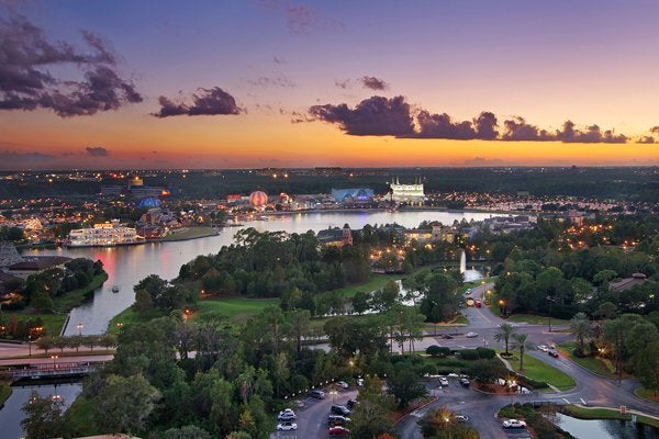 A Next-Level Indian Affair at Buena Vista Palace Hotel & Spa in Orlando, Florida: If you’re looking for a truly unforgettable entrance, how about showing up on your very own horse or elephant escort? Your arrival will be accompanied by drums and music, as tradition has it for Baraat ceremonies at Indian weddings. Prefer an exorbitantly stellar firework entrance? Your wish is Buena Vista’s command. Come nosh time, forget just-another-cake: Dessert stations are brought out to your guests and timed with unreal views of the evening firework receptions at Disney World’s Magic Kingdom and Epcot Resorts.