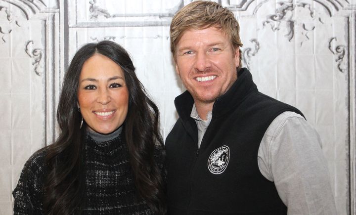 The stars of "Fixer Upper" have been married 13 years. 