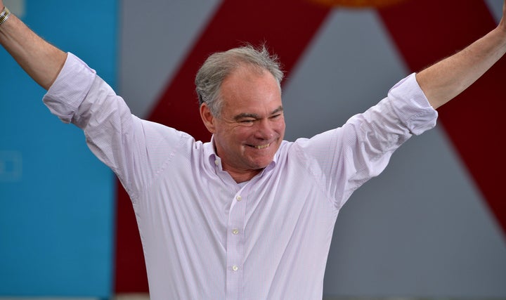 The former roommate of Sen.Tim Kaine (D-Va.) lavished praise on the Democratic vice presidential candidate in a lengthy