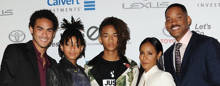 Trey Smith, Willow Smith, Jaden Smith, Jada Pinkett Smith and Will Smith.