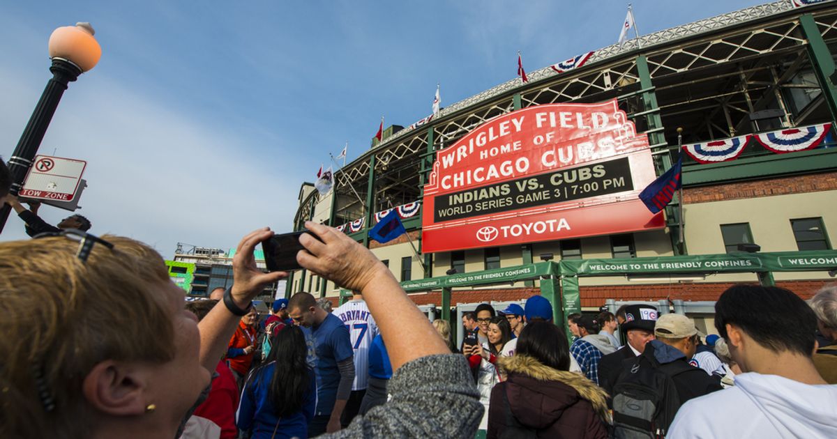 Are Sports Fans Happier Heres What Science Says Huffpost Contributor 4224