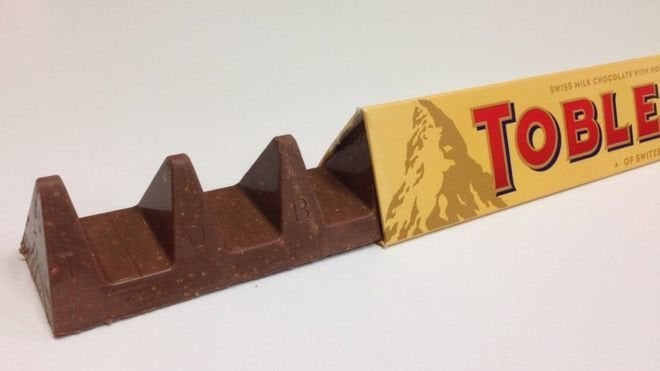 The new design of 400g and 170g Toblerone bars