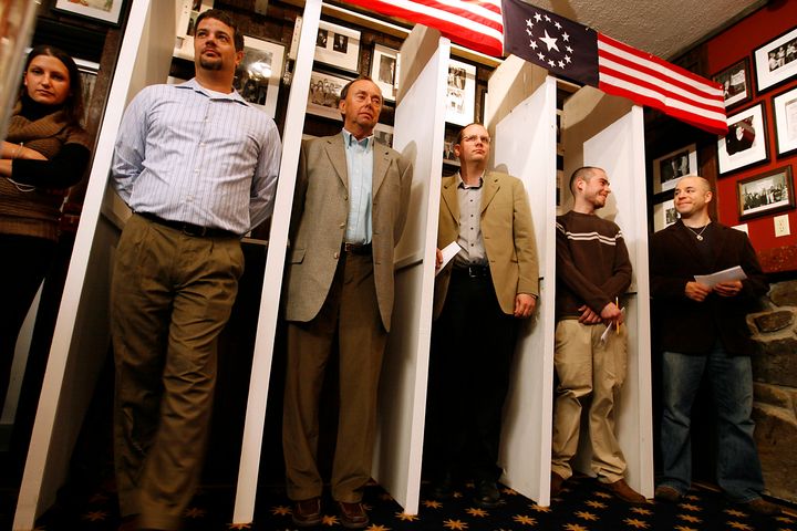 <strong>Dixville residents wait for the stroke of midnight to cast their votes</strong>