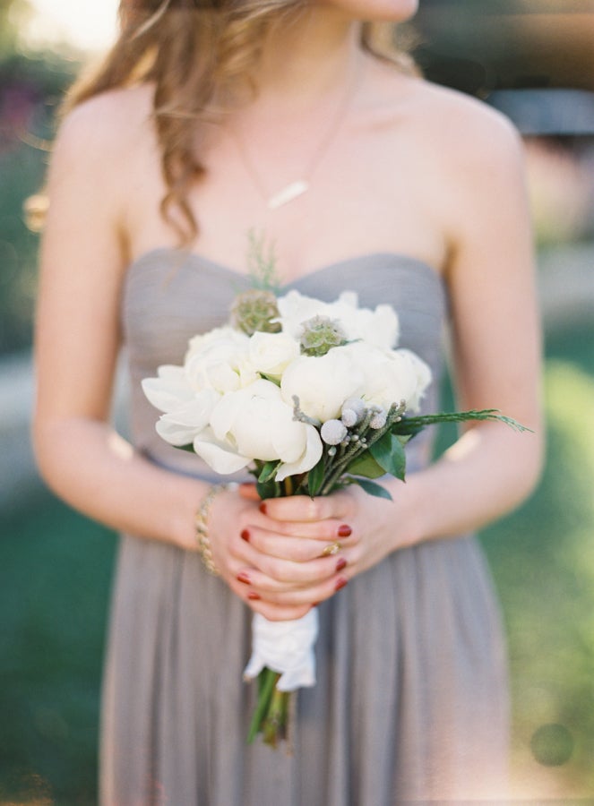 <a href="http://www.stylemepretty.com/2014/12/25/happy-holidays-intimate-christmas-wedding/" target="_blank">HAPPY HOLIDAYS +