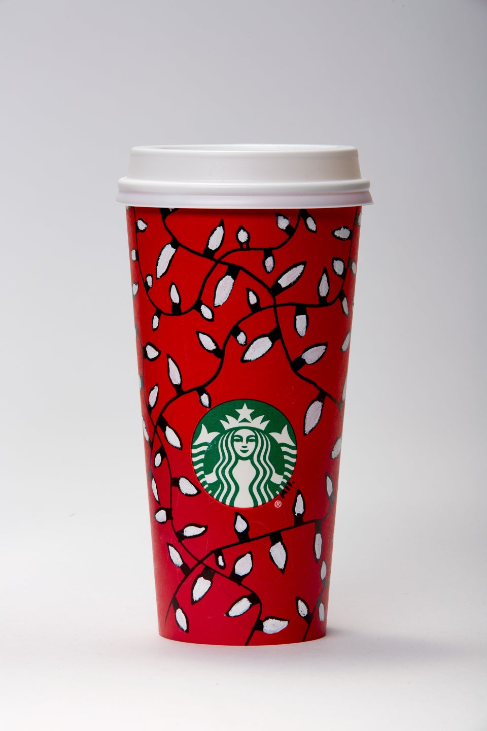 Unity-Promoting Coffee Cups : starbucks holiday cup