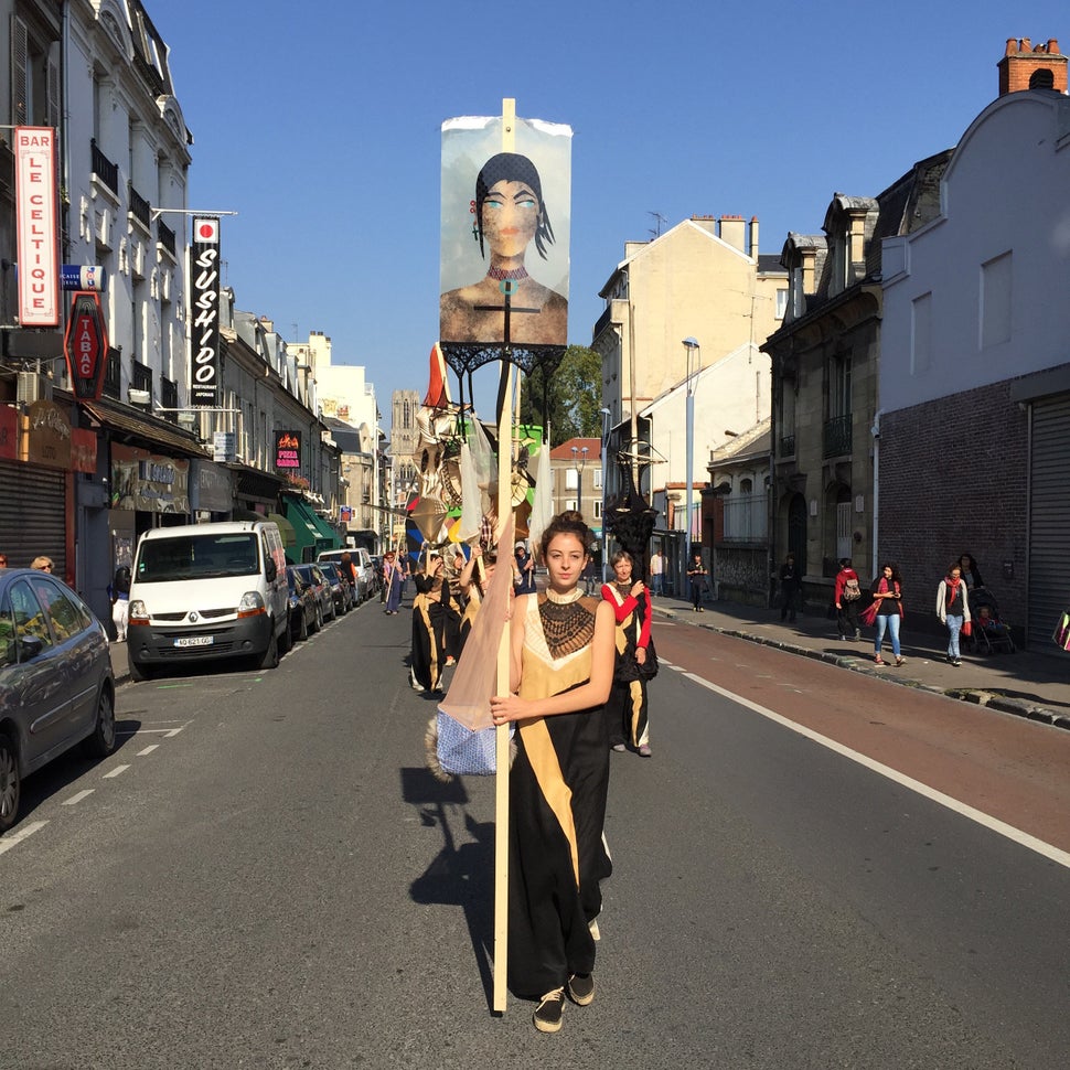 Lara Schnitger, "Protest Parade (Suffragette City)," 2015 FRAC Champagne-Ardenne, Reims, France 
