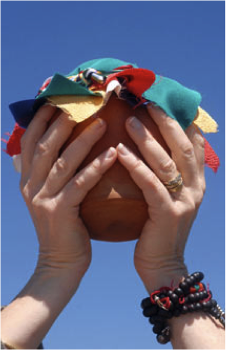 <p><strong>Earth Treasure Vase held by Cynthia Jurs. Photo © </strong><a href="http://jenniferesperanza.com/" target="_blank" role="link" rel="nofollow" class=" js-entry-link cet-external-link" data-vars-item-name="Jennifer Esperanza" data-vars-item-type="text" data-vars-unit-name="582608bbe4b057e23e3141d2" data-vars-unit-type="buzz_body" data-vars-target-content-id="http://jenniferesperanza.com/" data-vars-target-content-type="url" data-vars-type="web_external_link" data-vars-subunit-name="article_body" data-vars-subunit-type="component" data-vars-position-in-subunit="3">Jennifer Esperanza</a></p>