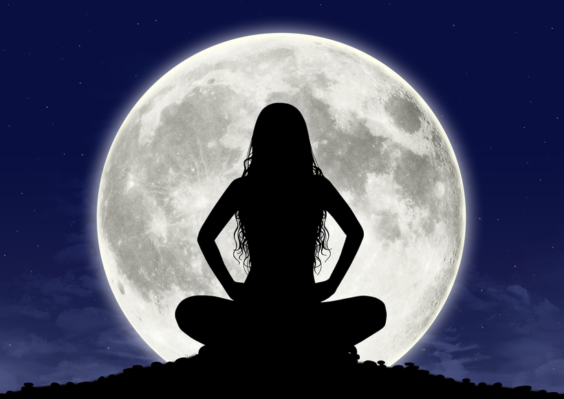 5 Simple and Powerful Super Moon Rituals to Help Release, Heal and