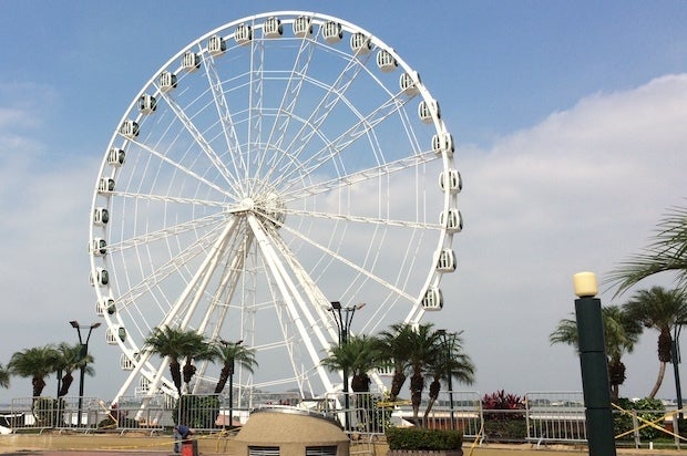 La Perla is a new observation wheel in Guayaquil, Ecuador.