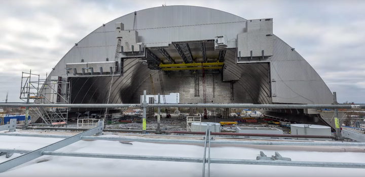 Watch The Astonishing Footage Of Chernobyl's Giant Radiation Shield ...