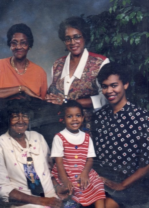 The author as a little girl with (counterclockwise from left) her mother, Nana, Muss and her great-great-grandmother.