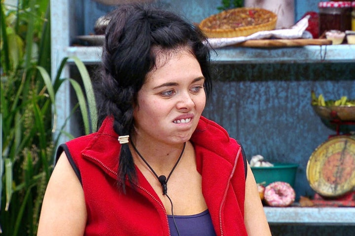 Scarlett Moffatts Im A Celebrity Big Bush Bake Off Bushtucker Trial Told In 12 Glorious 6545