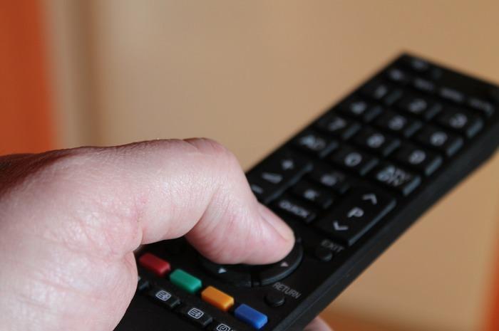 <p> <strong>Remote control</strong> </p>