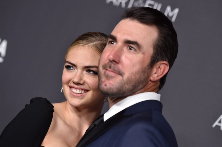 Photo : Kate Upton et son fiancé Justin Verlander vont dîner au restaurant  Catch à New York, le 1er août 2017. - Purepeople