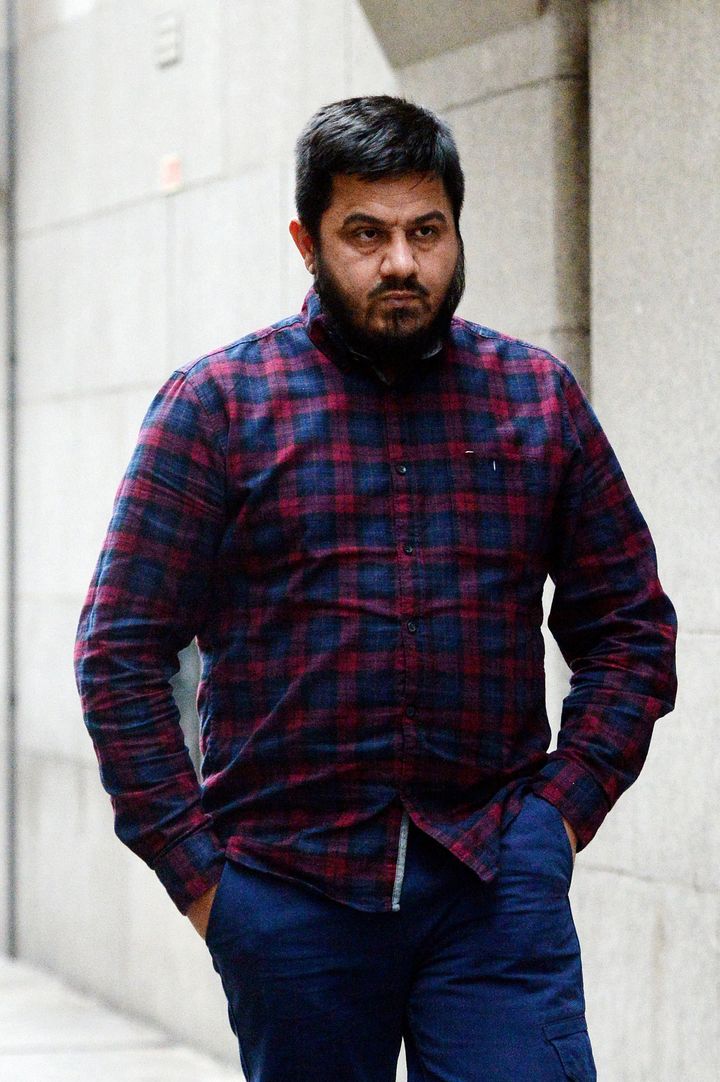 <strong>Witness taxi driver Rashid Hussain leaves the Jo Cox MP murder trial after giving evidence at the Old Bailey in London</strong>