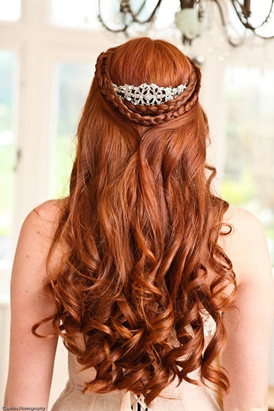 25 Wedding Hairstyles For Brides With Long Hair Huffpost Life