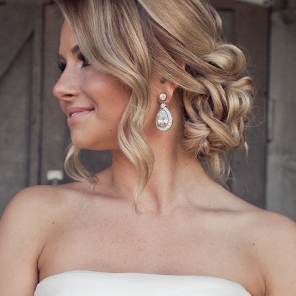 25 Wedding Hairstyles For Brides With Long Hair Huffpost Life