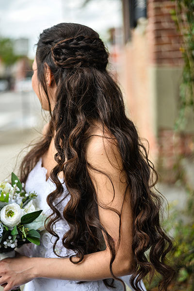 PHOTOS: Brides Before and After Having Wedding Day Hair Done