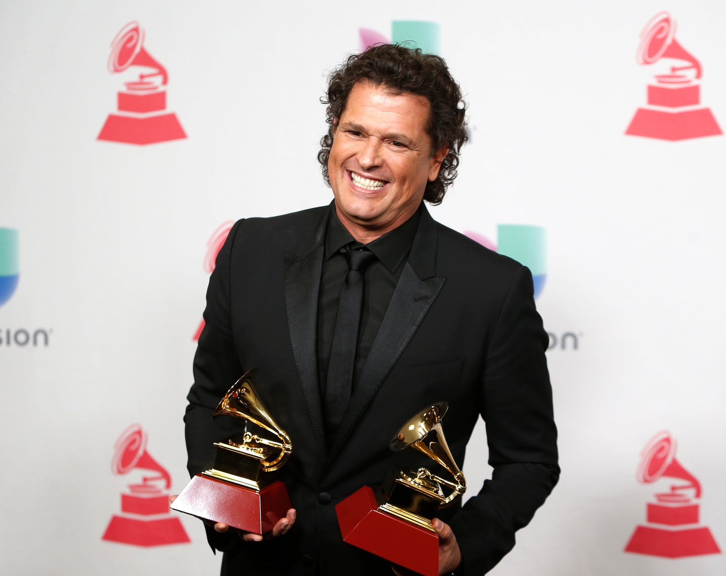 Juan Gabriel Wins First Ever Latin Grammys Three Months After Death