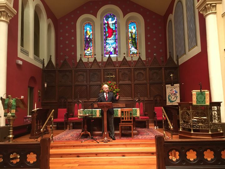 Ambassador Akbar Ahmed addresses a full house audience at St. George’s Episcopal Church in Fredericksburg, Va. on November 13, discussing how best to bring together Muslim and non-Muslim communities in today’s America.