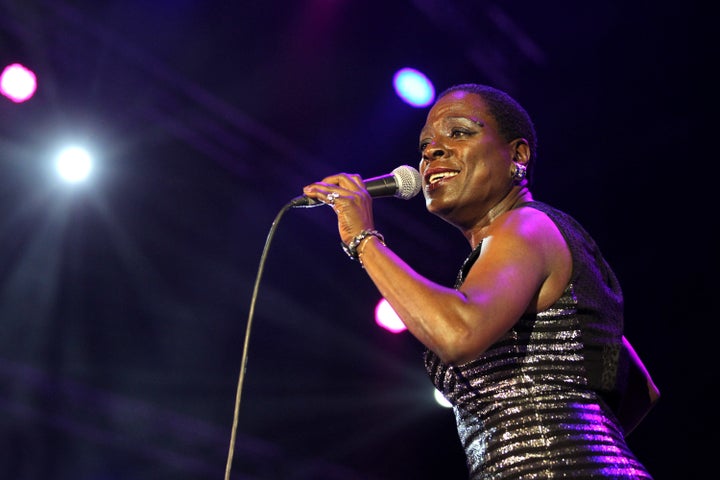 Sharon Jones Grammy Nominated Soul Singer Dead At 60 Huffpost 8361