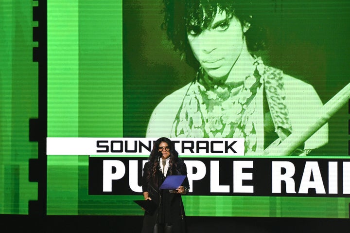Tyka Nelson takes the stage at the 2016 American Music Awards.