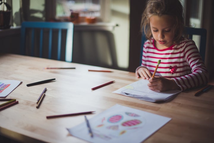 Left-handed people more intelligent  Left hand preference makes you more  clever