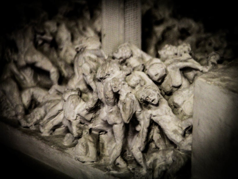 Modeler’s interpretation of victims dying of Zyklon B Gas.