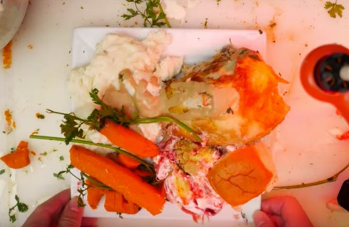 This is what a Thanksgiving dinner made with a drone looks like.