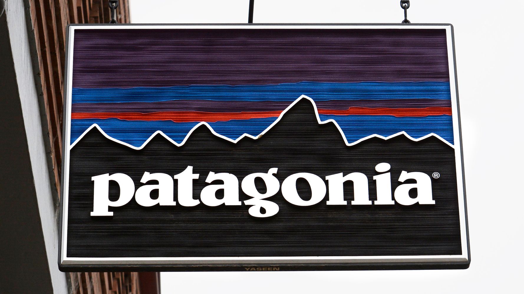 Patagonia Had $10 Million In Sales On Black Friday And Is Donating Every  Cent To Save The Planet