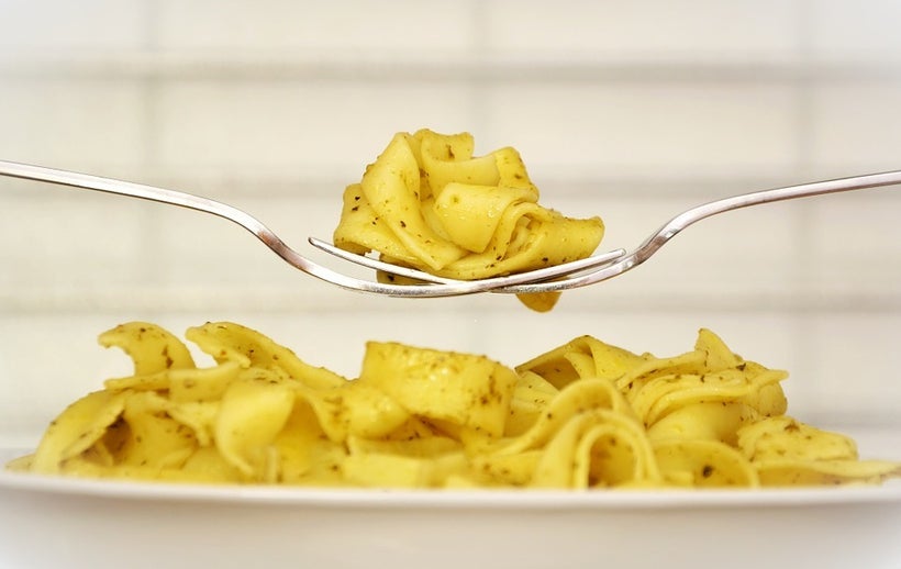 Avoid starchy carbohydrates to get rid of post-lunch comas.