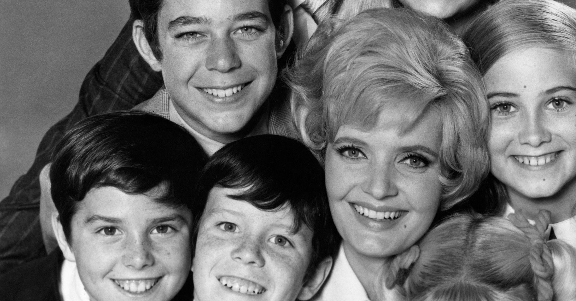 'Brady Bunch' Kids Post Heartwarming Tributes To Florence Henderson