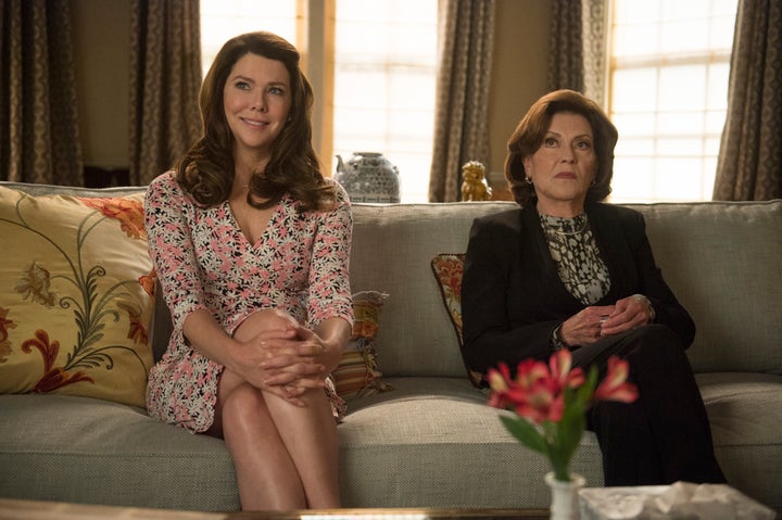 Lorelai (left) and Emily see a therapist to work through their grief and rocky relationship in "Gilmore Girls: A Year In The Life."