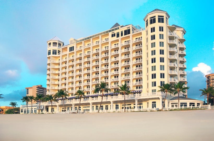 <strong>Pelican Grand — Fort Lauderdale, FL</strong>