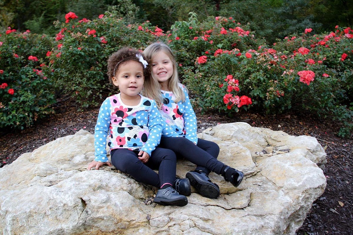 44 Photos Of Adopted Siblings That Show Family Is About Love, Not DNA ...