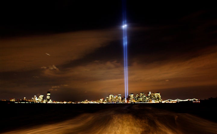 A photograph Ed Ou took in 2008 of the "Tribute in Lights" representing the towers of the World Trade Center as seen fro