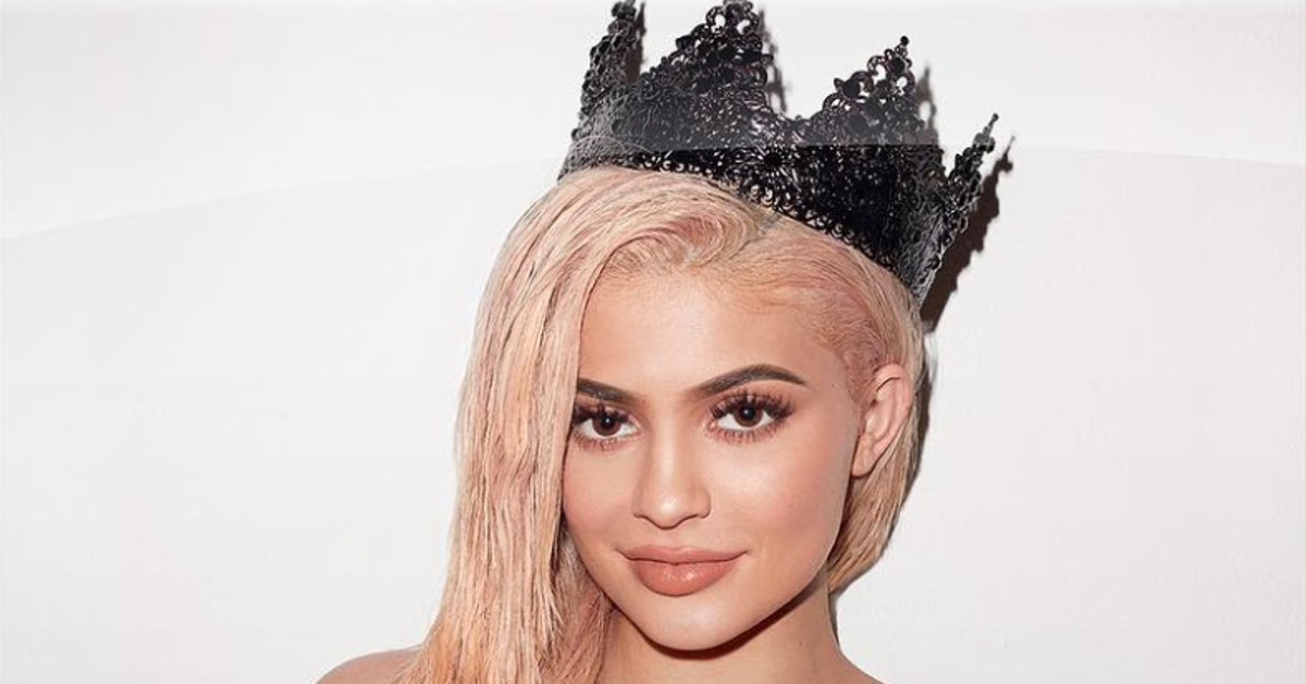 Kylie Jenner Calendar 2017 Shot By Terry Richardson Features Lingerie