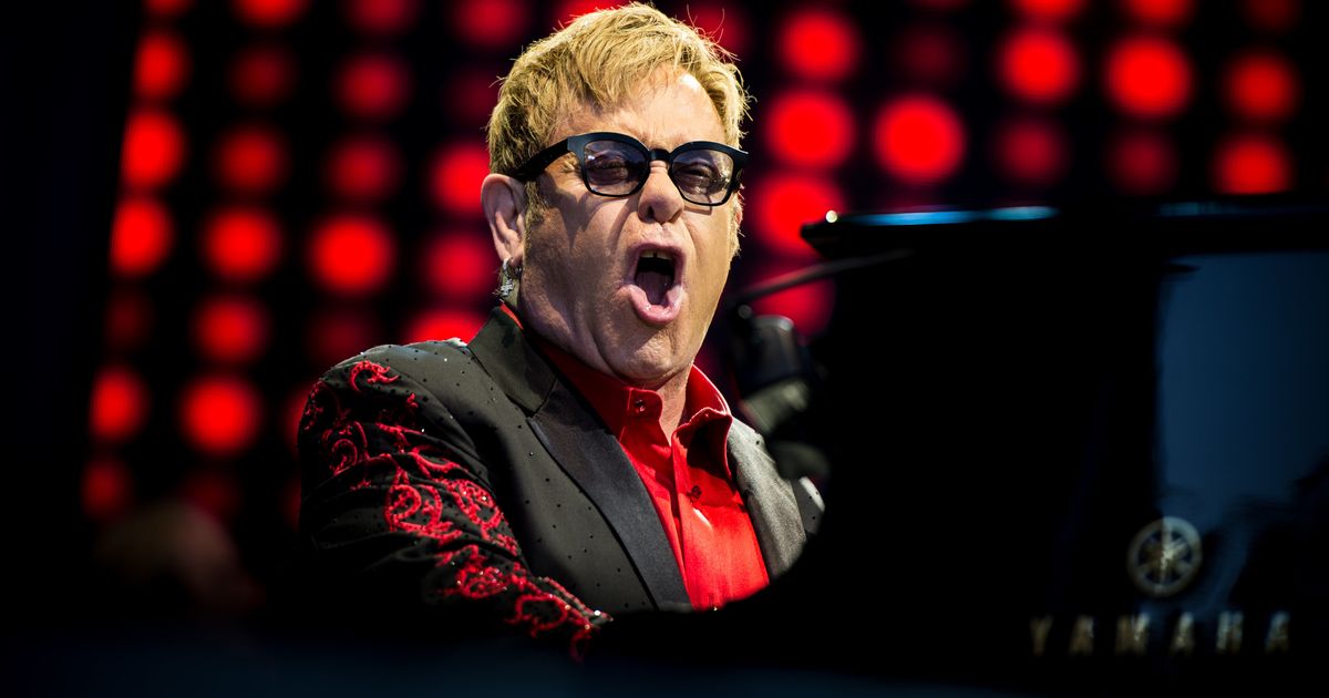 Me elton john. Элтон Джон. Элтон Джон концерт. Элтон Джон турне. Концерт Элтона Джона в Москве.