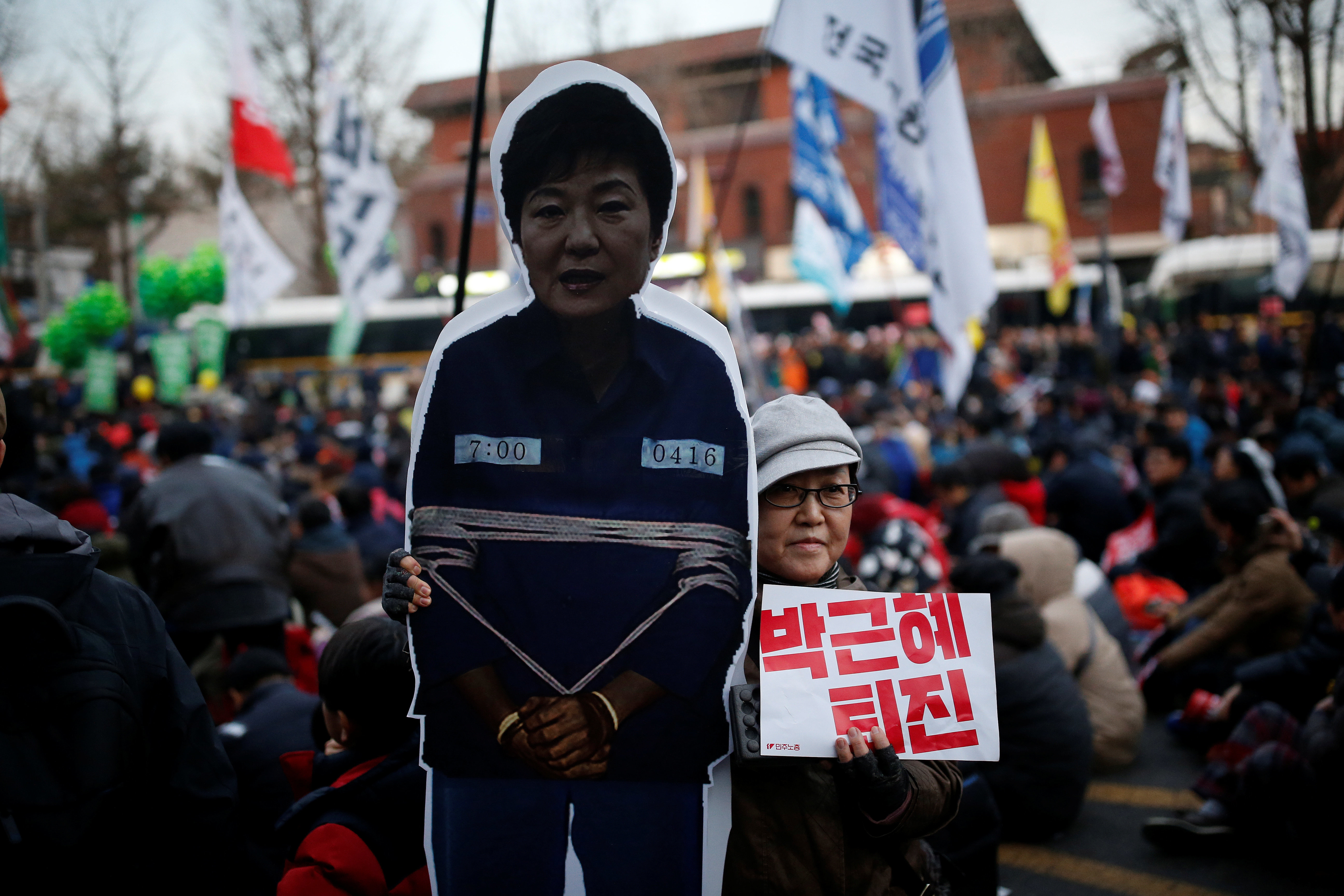 South Korea's National Assembly Votes To Impeach President Park Geun ...