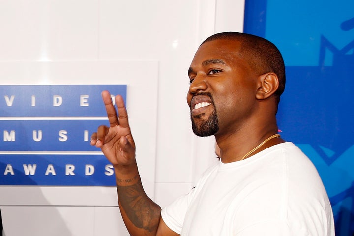 Kanye West arrives at the 2016 MTV Video Music Awards.