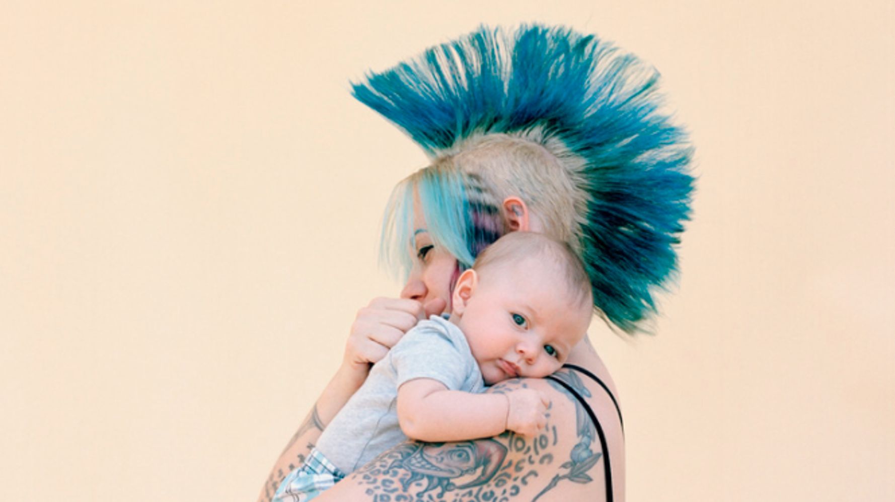 Mum Redefines What It Means To 'Look Like A Mother' In Photo Series