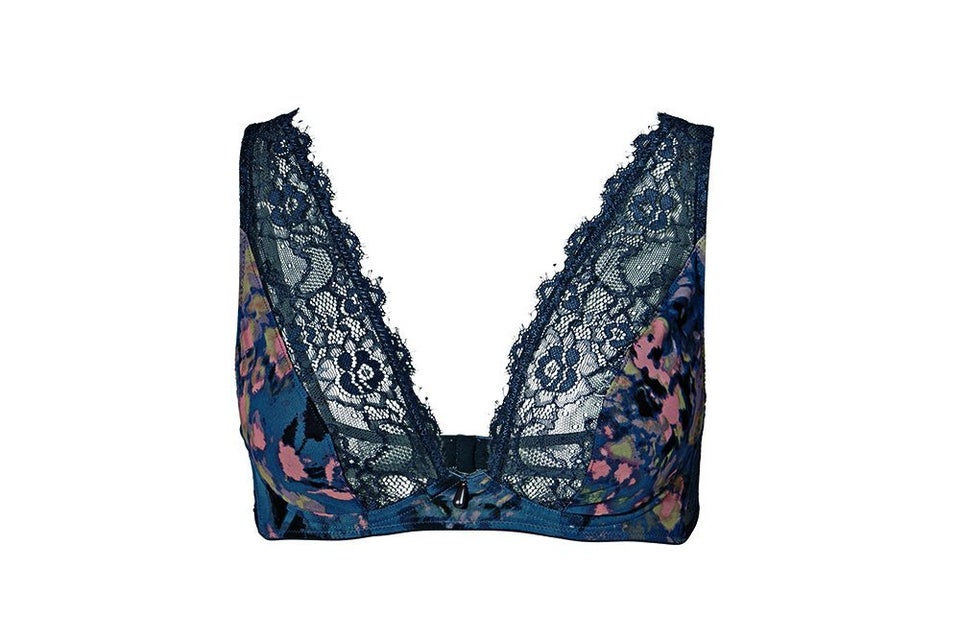 Post impressionisme Bij elkaar passen Treinstation Lidl Launch 'Luxury' Lingerie Range To Rival Victoria's Secret | HuffPost  UK Style