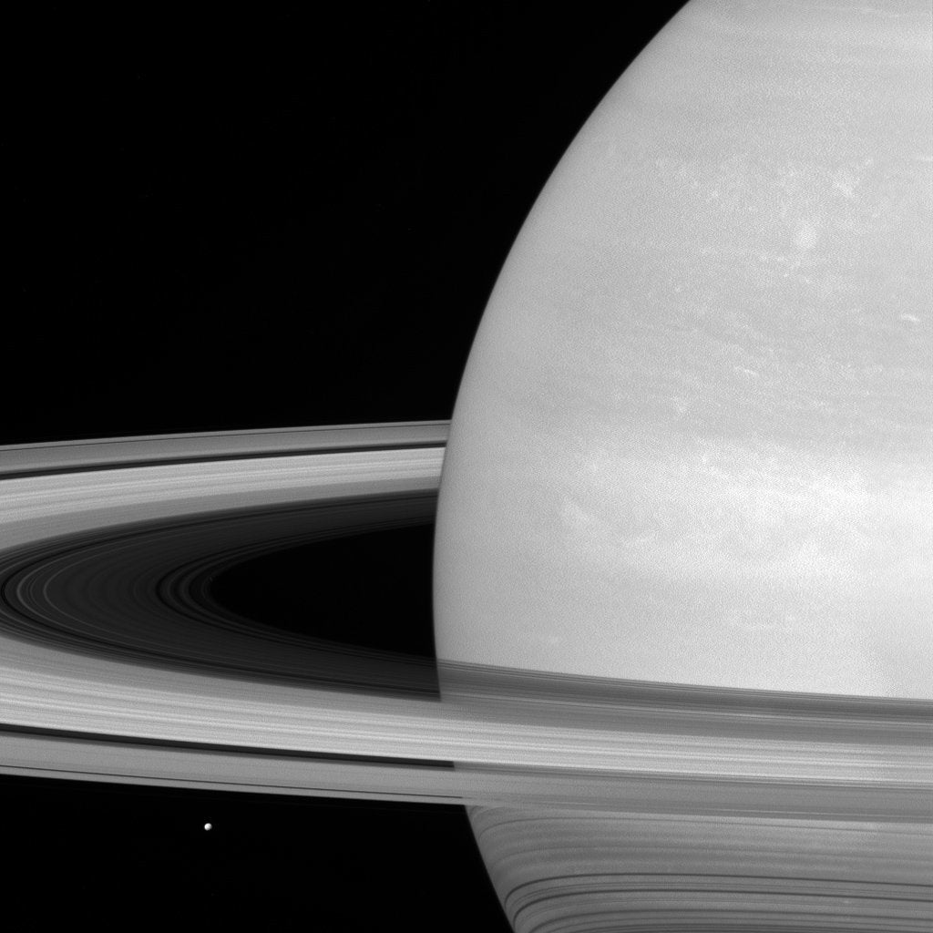 NASA's Cassini Probe Returns Stunning CloseUp Photos Of Saturn