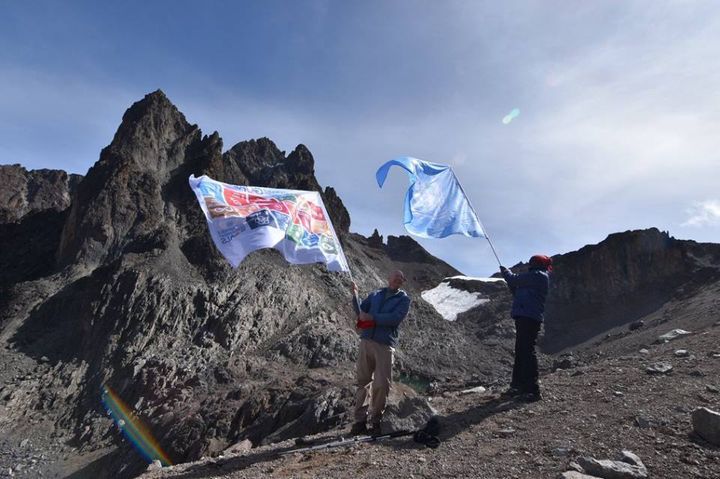 <p> UN Staff from Kenya scale Mount Kenya to highlight the SDGs. </p>