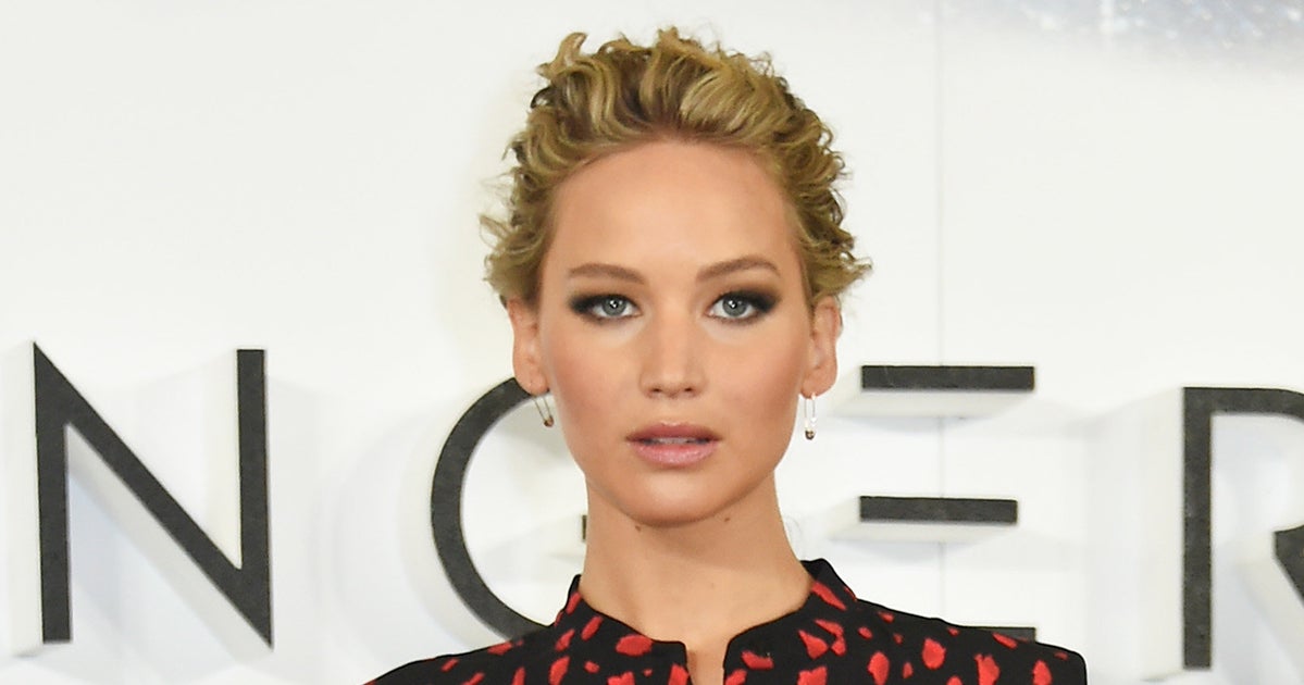 Jennifer Lawrence Apologizes Over Sacred Rock Story ...